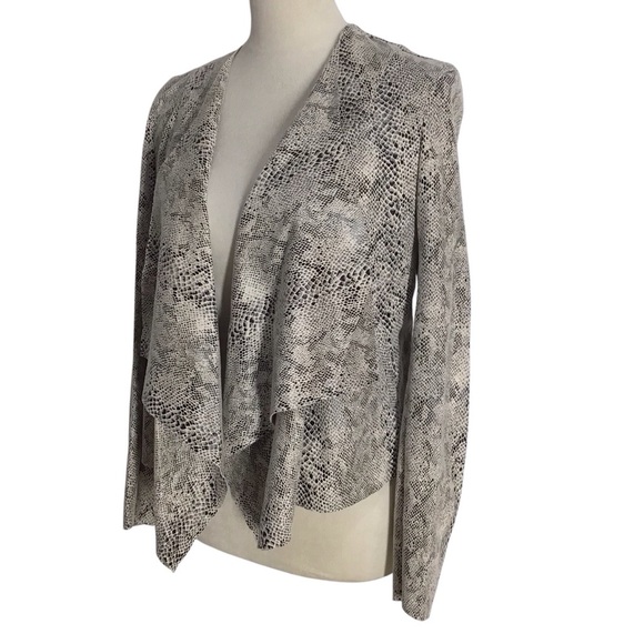BLANKNYC Jacket Vegan Snakeskin In Snake Eyes Size XS NEW - Picture 11 of 16